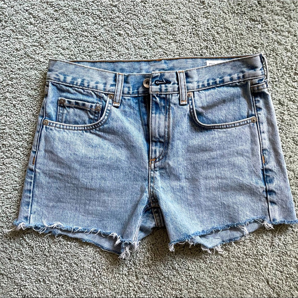 LAST CHANCE! RAG & BONE jean shorts 24